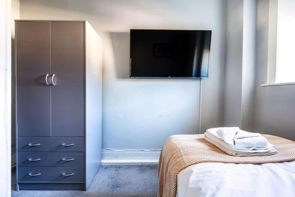 Kali - Spacious 3 Bed In *
